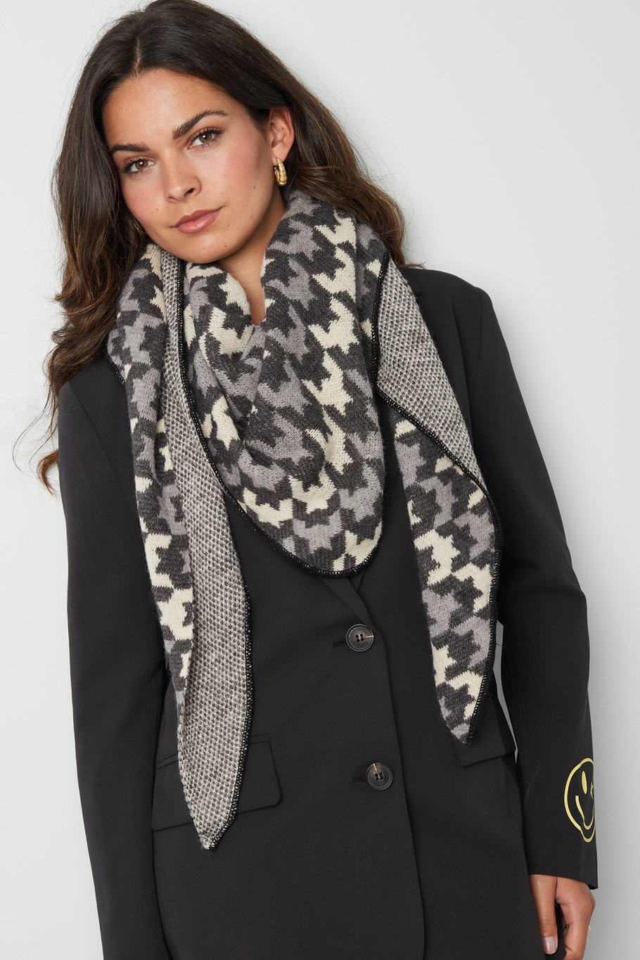 Winter scarf snowy snuggle - multi  Picture2